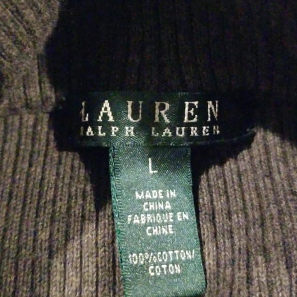 Turtleneck sweater - Picture 3 of 4